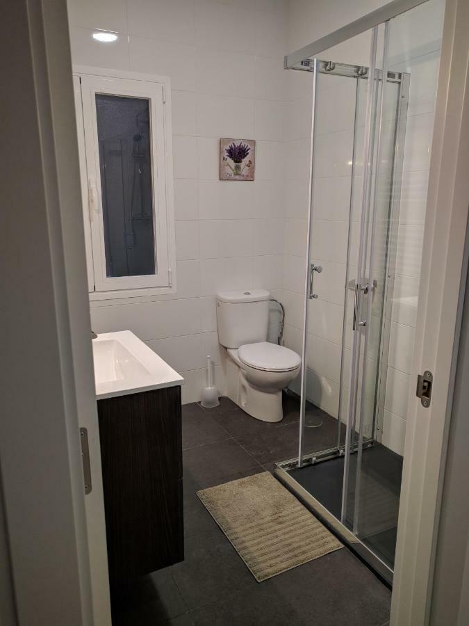 Gran Apartamento Cerca De Atocha Appartement Madrid Buitenkant foto