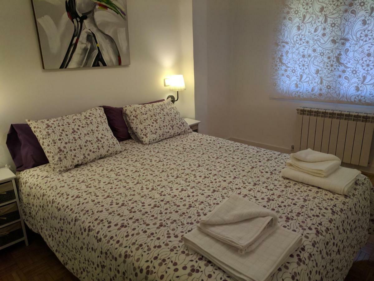 Gran Apartamento Cerca De Atocha Appartement Madrid Buitenkant foto