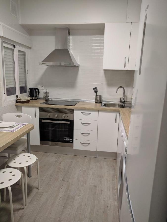 Gran Apartamento Cerca De Atocha Appartement Madrid Buitenkant foto