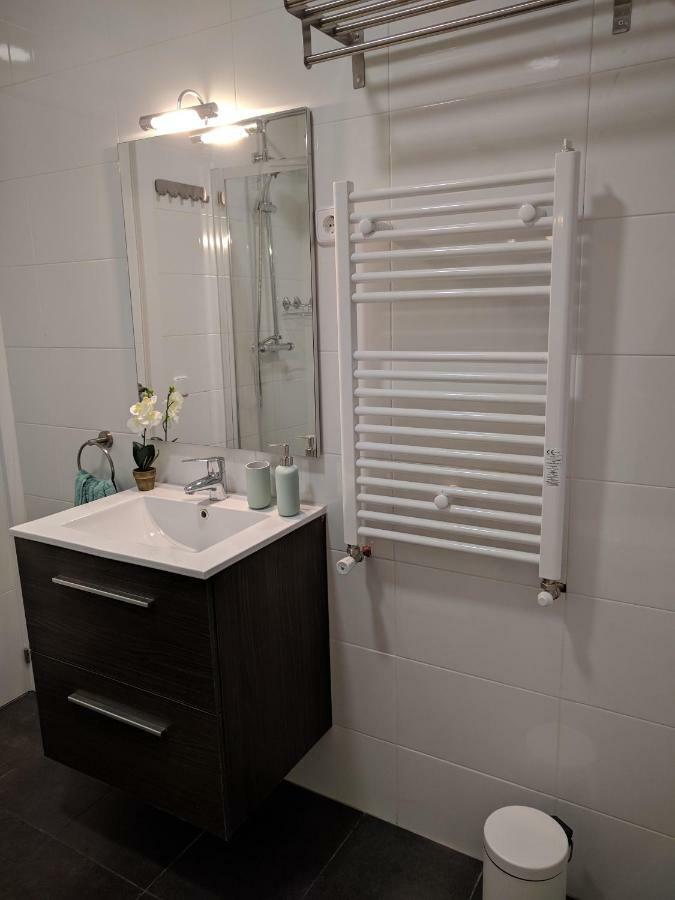 Gran Apartamento Cerca De Atocha Appartement Madrid Buitenkant foto
