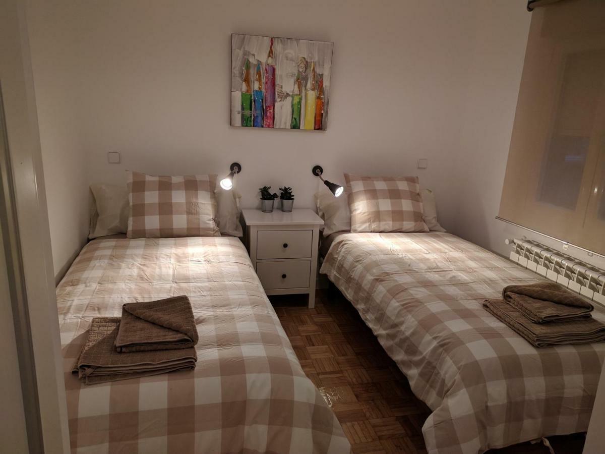 Gran Apartamento Cerca De Atocha Appartement Madrid Buitenkant foto