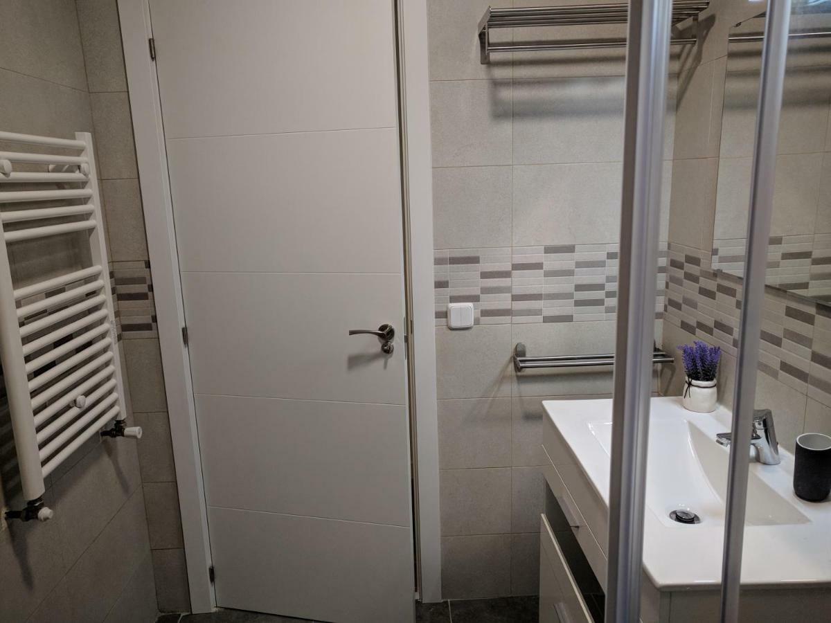 Gran Apartamento Cerca De Atocha Appartement Madrid Buitenkant foto